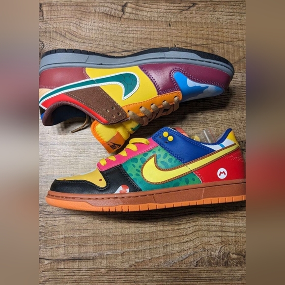 Nike Dunks - What the Mario Super Mario Bros. Nintendo - Picture 3 of 3